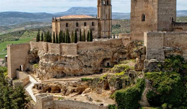 A visit to the Fortress of La Mota - admission to the monument with an audio-guide