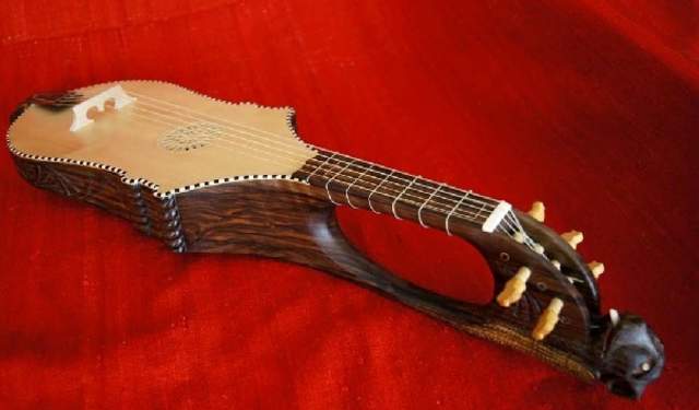Carlos Gonzalez Marcos - Luthier
