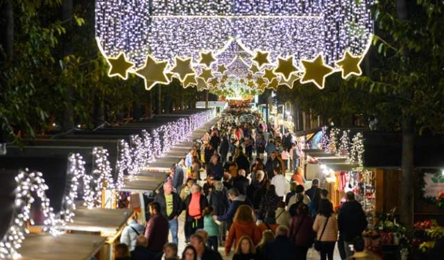Almería Christmas Lights Switch-on