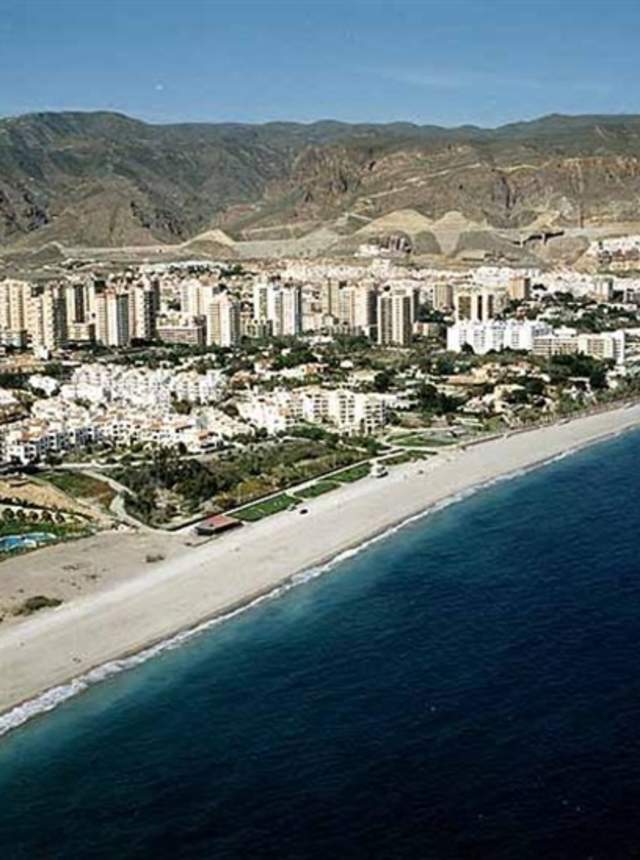 Playa de Aguadulce