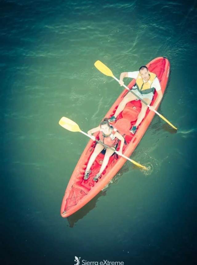 Ruta en kayak en el Embalse del Jarrama