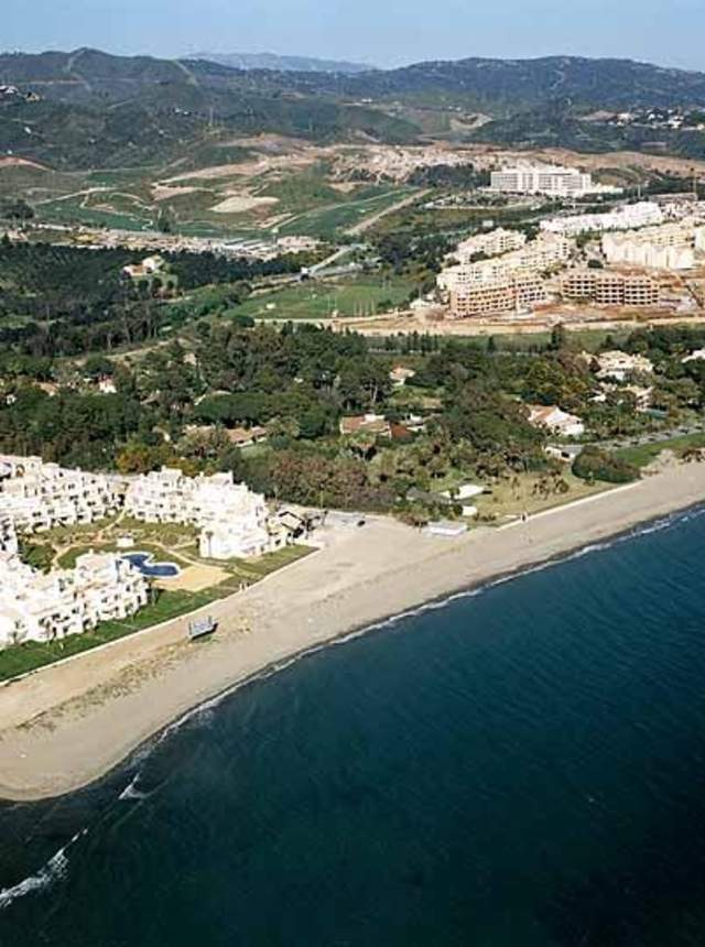 La Adelfa