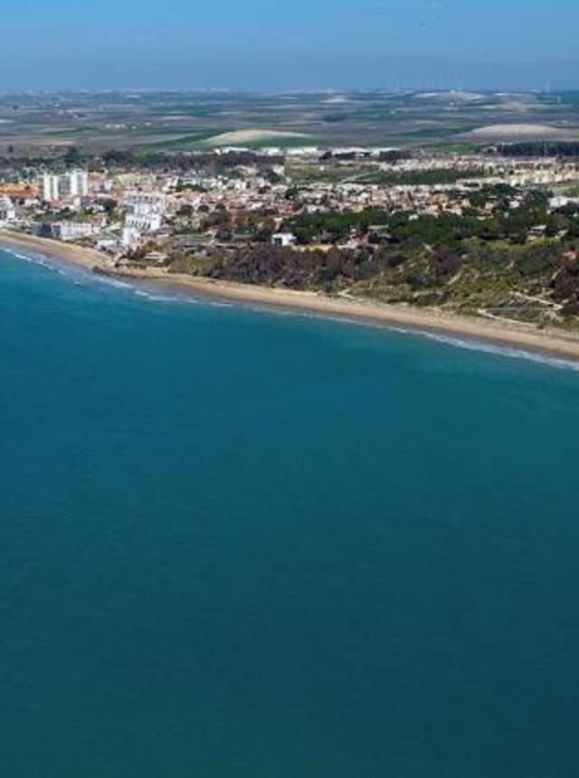 Fuentebravía beach