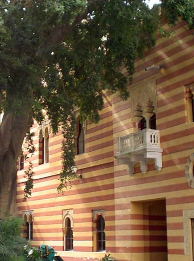 Palacio Municipal de Orleans-Borbón