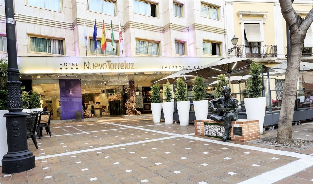 Hotel Nuevo Torreluz