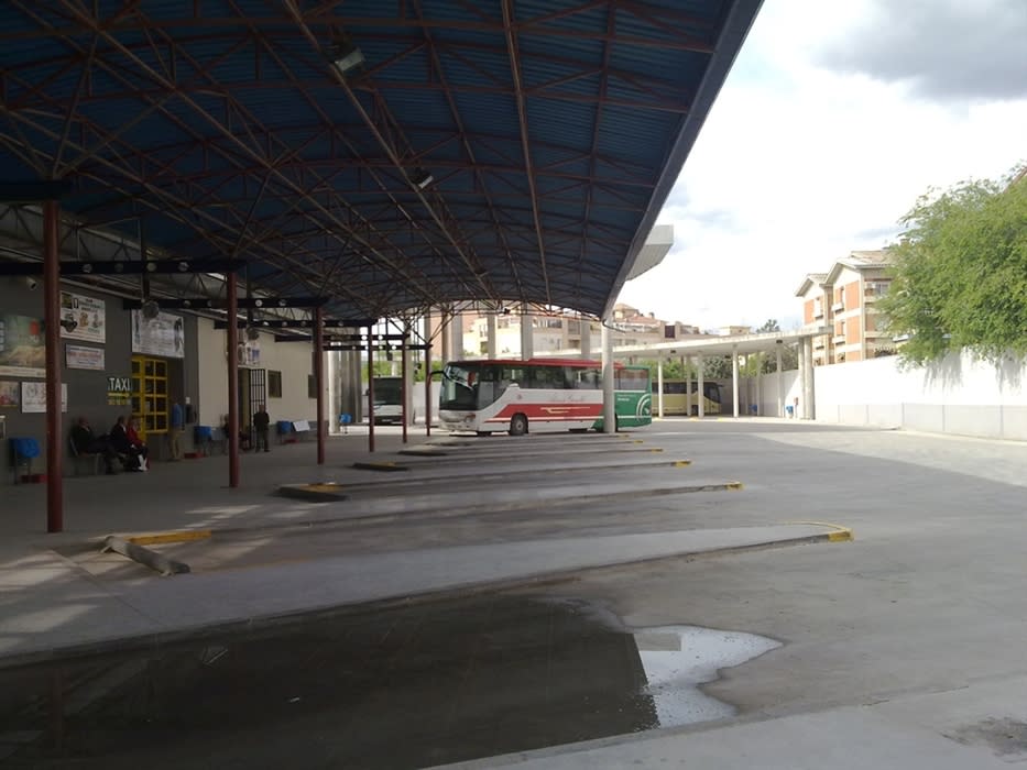 estaci-n-de-autobuses-de-and-jar