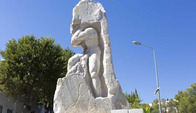 Museos al aire libre y ruta por las estatuas de las distintas ciudades de Andalucía