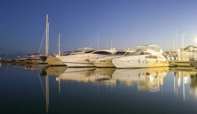 Paseos marítimos de Andalucía para despejarte de todo con y sin olor a sal