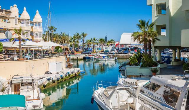 Un día en el Puerto Deportivo de Benalmádena