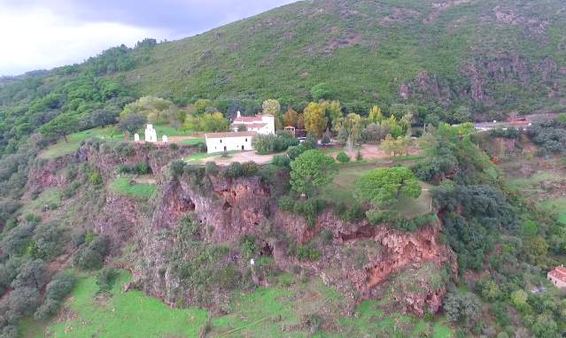 Travertines in Alájar and Peña de Arias Montano