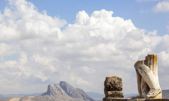 La Peña de los Enamorados, una legendaria historia de amor
