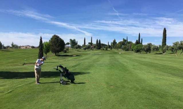 Santa Clara Golf Granada, un balcón inmejorable de Sierra Nevada