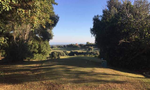 La Cañada Golf: where you don't play golf, you breathe it