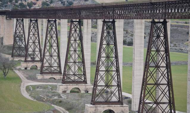 Railway heritage: Eiffel's bridges