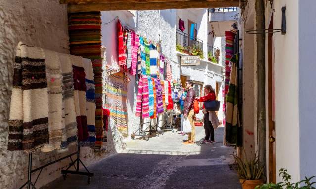 The fabric that weaves the history of the Alpujarras