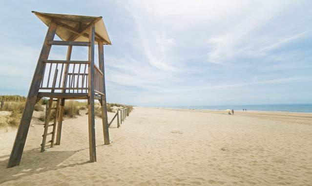 Top beaches in Huelva to go with friends, family or your dog