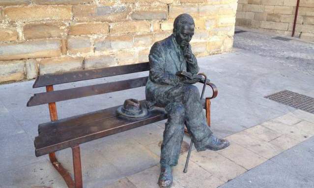 The trail of Antonio Machado through the lands of Jaén
