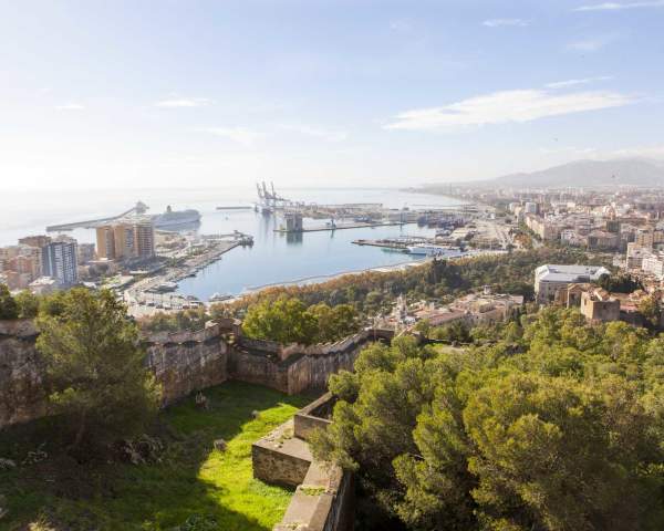 Málaga : Capitale Mondiale du Tennis en Novembre 2024
