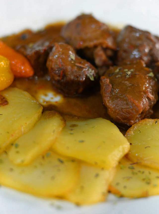 Platos y sabores típicos de la campiña sevillana en Carmona