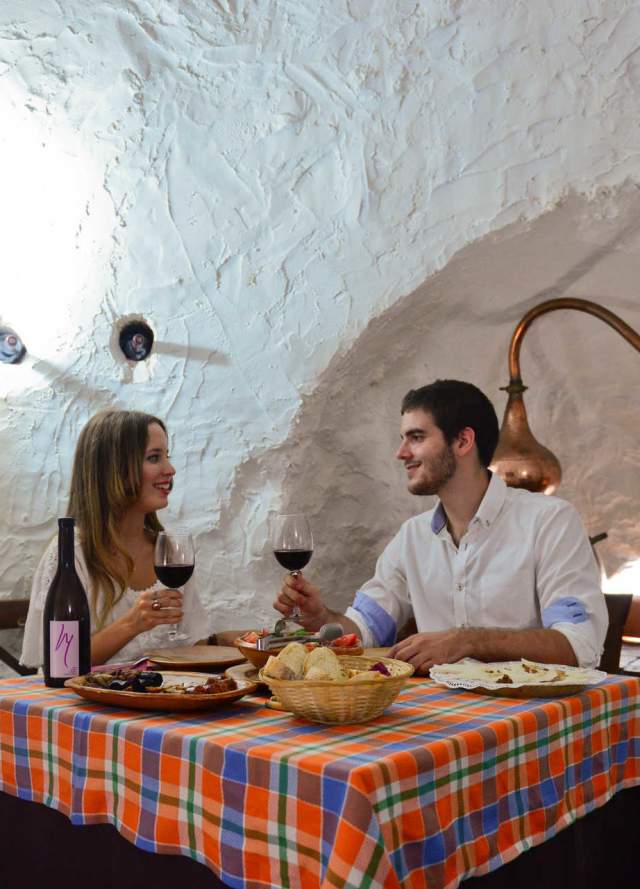 Comer en cuevas original