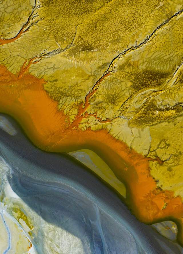Titanes de hierro y vapor