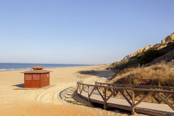 Die längsten Strände Andalusiens für einen absolut entspannten Sommer