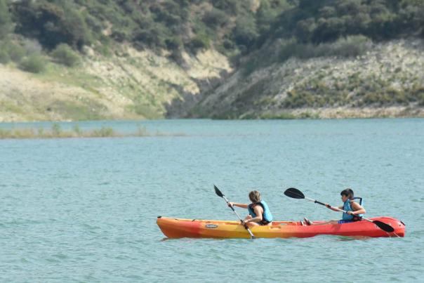Imagen Primaria - Deportes acuáticos en el Pantano de Iznájar