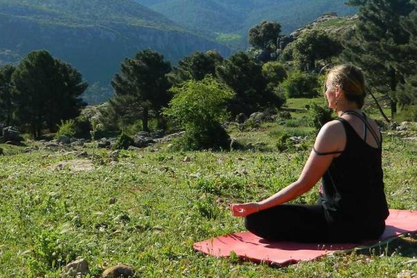 Imagen Primaria - 5 razones por las que ir a un retiro de yoga en Andalucía
