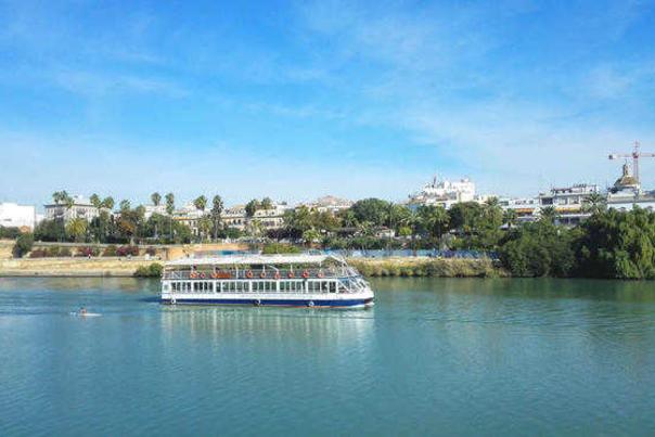 Imagen Primaria - Un paseo por Triana, entre tradición y fervor.