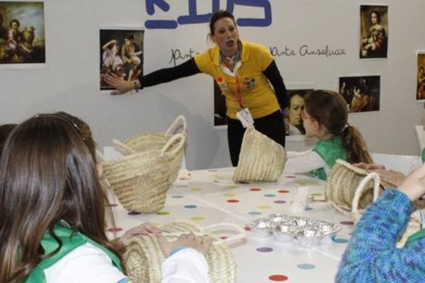 Los más pequeños también tienen su espacio en el stand de Andalucía en Fitur 2017