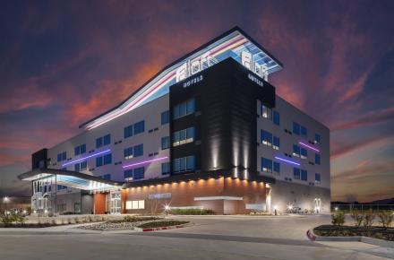 Aloft Arlington South Exterior Sunset