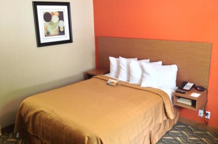 Quality Inn Randol Mill Image 3