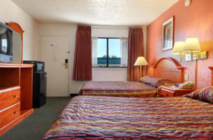 Days Inn Six Flags Mall Image 5