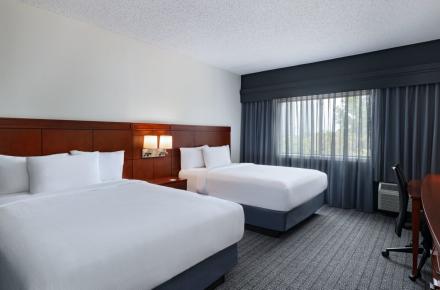 Fully Renovated Guest Room (Queen/Queen)