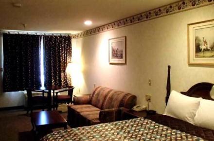 Ranger Inn & Suites Image 4