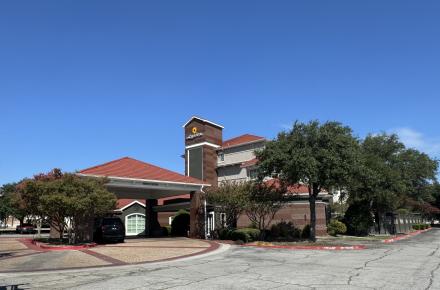 La Quinta Inn & Suites Exterior Image