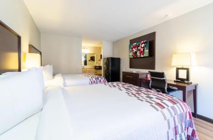 TWO QUEEN BEDS DELUXE