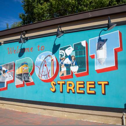 Front Street mural Downtown Arlington