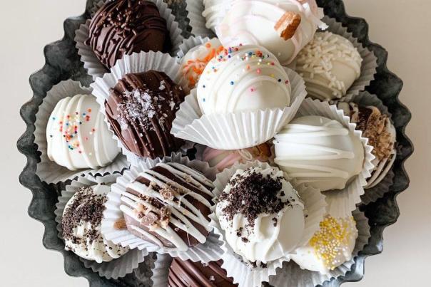 Sugar Bee Sweets cake balls