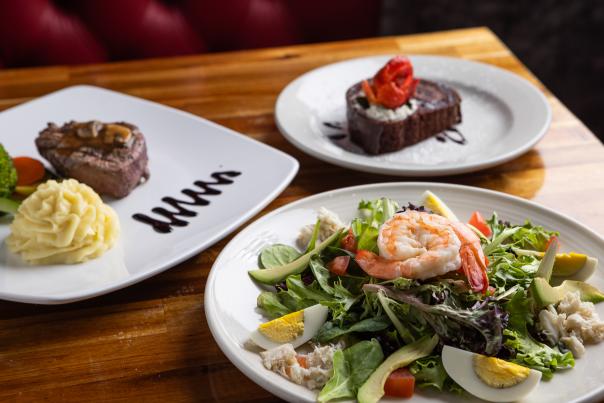 Zack's Bistro food