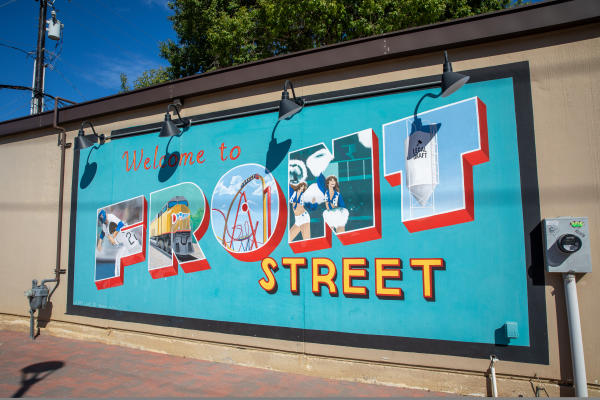 Front Street mural Downtown Arlington