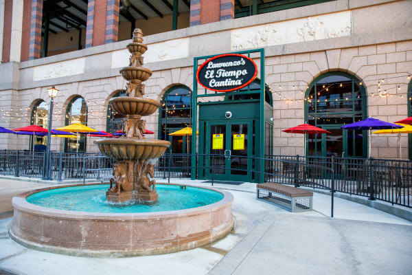 El Tiempo Cantina patio with fountain
