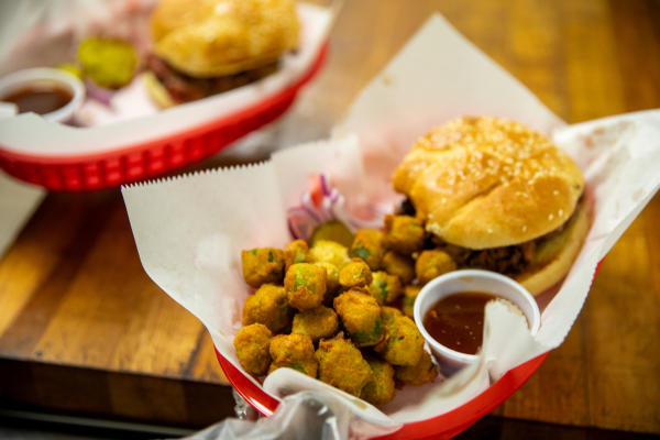 Smoke'N Ash BBQ - BBQ Sandwich