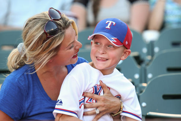 Texas Rangers baseball fans