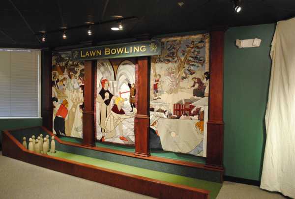 Lawn Bowling 