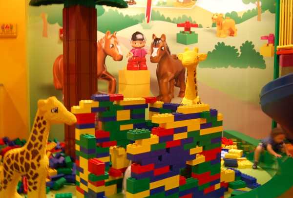 legoland discovery duplo village