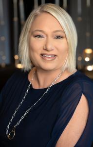 Kristin Scneider headshot