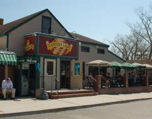Fred & Ethels Lantern Light Tavern