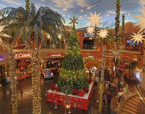 Holiday Musical Lightshow at the Quarter