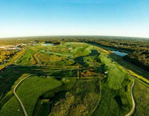McCullough's Emerald Golf Links